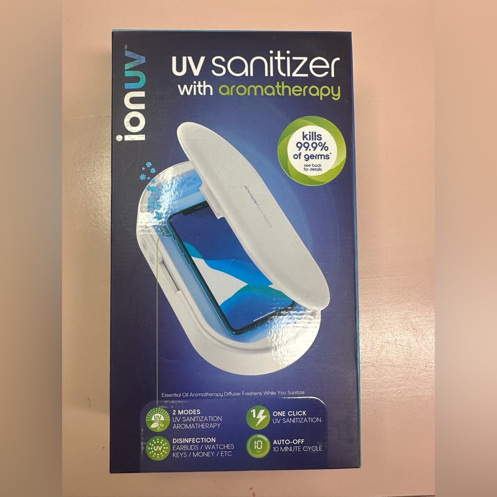 New in Box Phone, Small Item UV sanitizer with Aromatherapy.